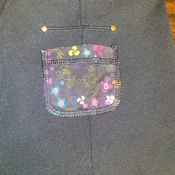 Triple Flip Crops - Picture 3 of 7